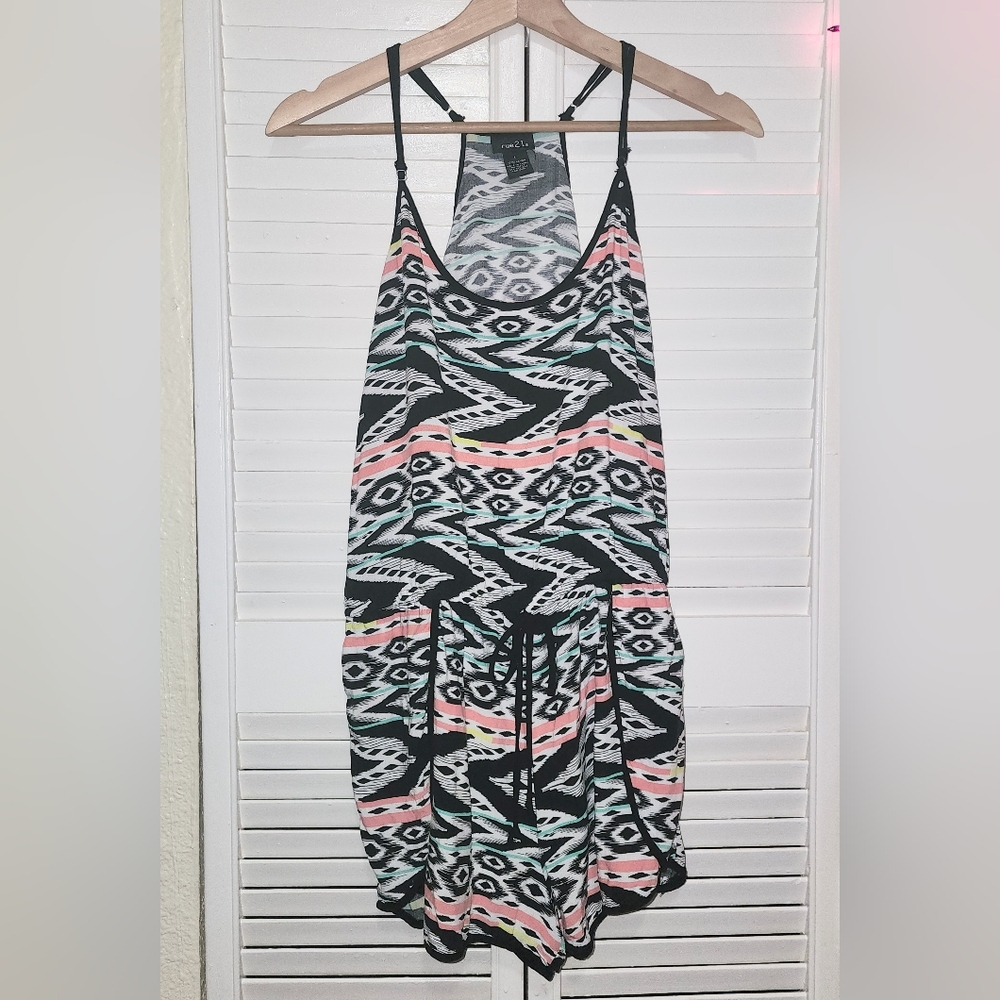 RUE 21 Size L Ajustable Spaghetti Strap Short Romper w/ Cute Native Print
